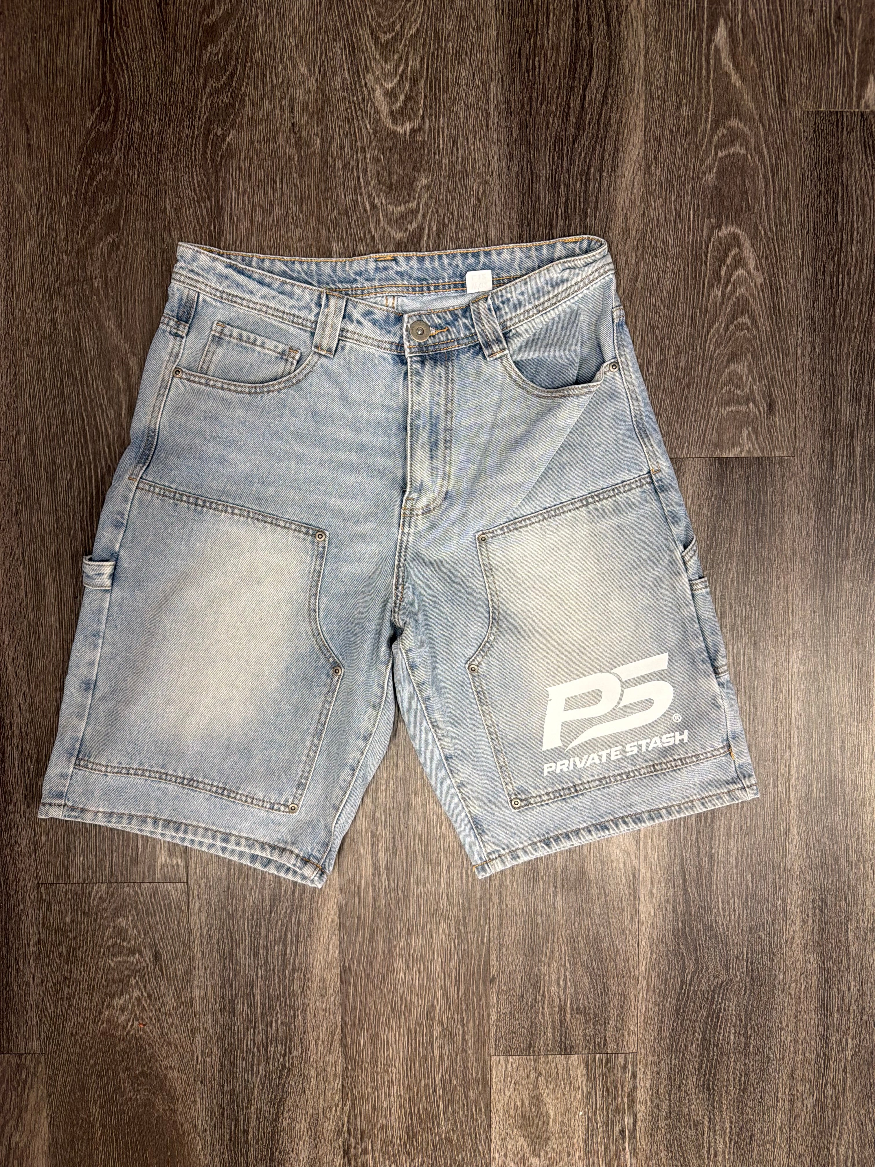 Stash Jean Logo Short